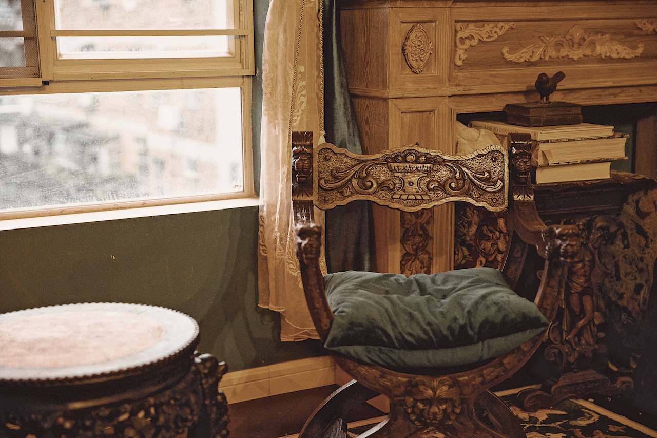 Airbnb theme ideas
