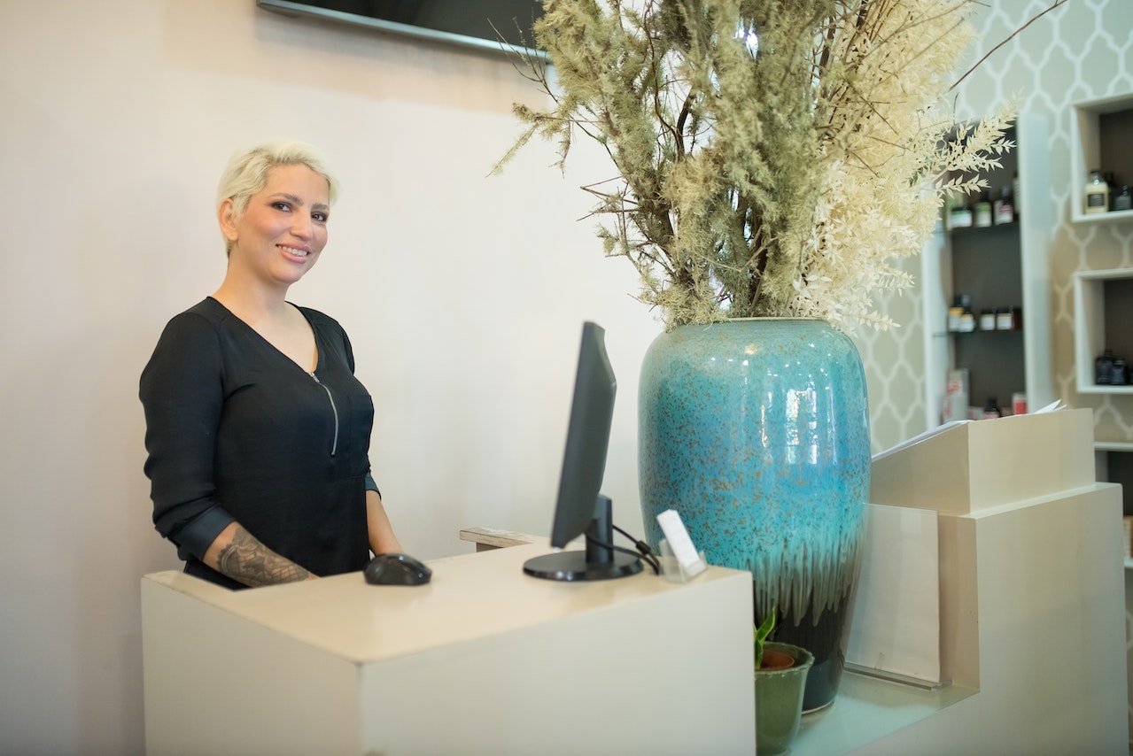 hotel front desk software