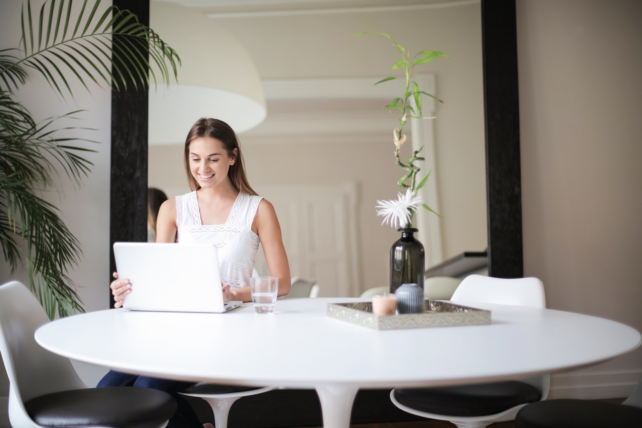 corporate housing vs Airbnb