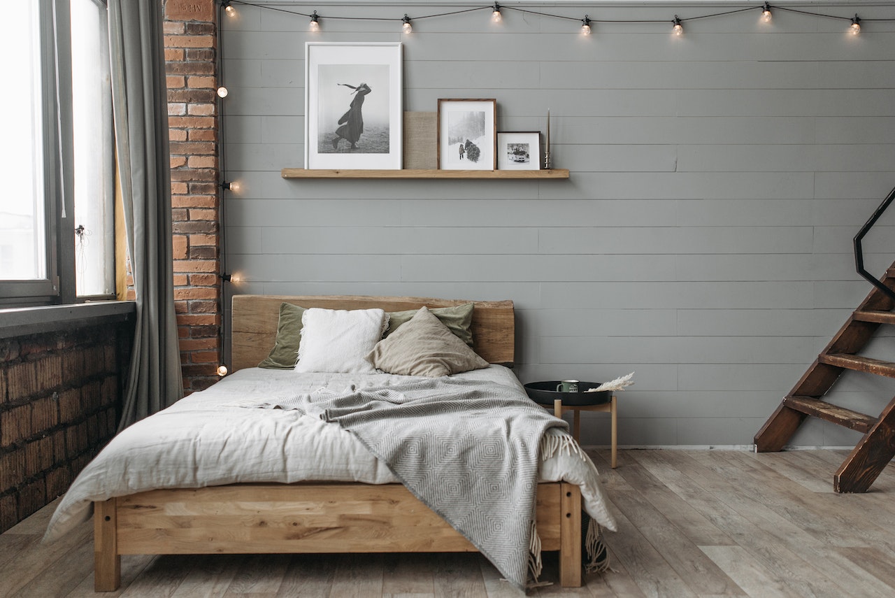 best bed frame for Airbnb