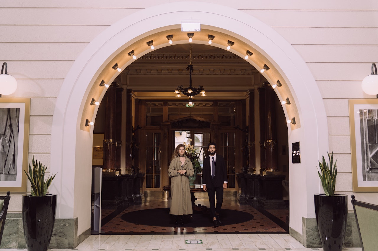 how to increase guest satisfaction in hotels