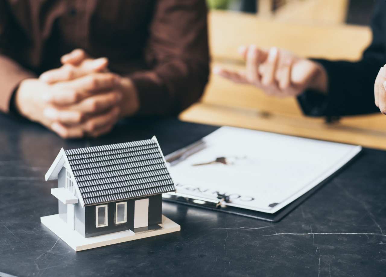 Can Felons Rent on VRBO? What Hosts Should Understand